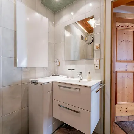 Elisabeth Sonnenseite