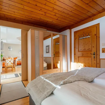 Elisabeth Sonnenseite Mittersill