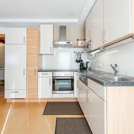 Elisabeth Sonnenseite * Mittersill