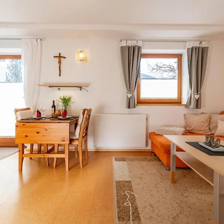 Elisabeth Sonnenseite