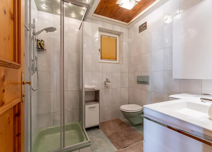 Elisabeth Sonnenseite *