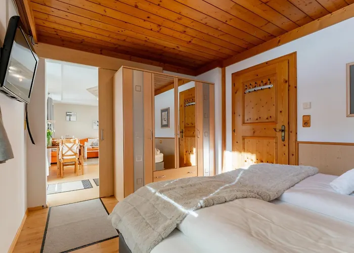 Elisabeth Sonnenseite Mittersill